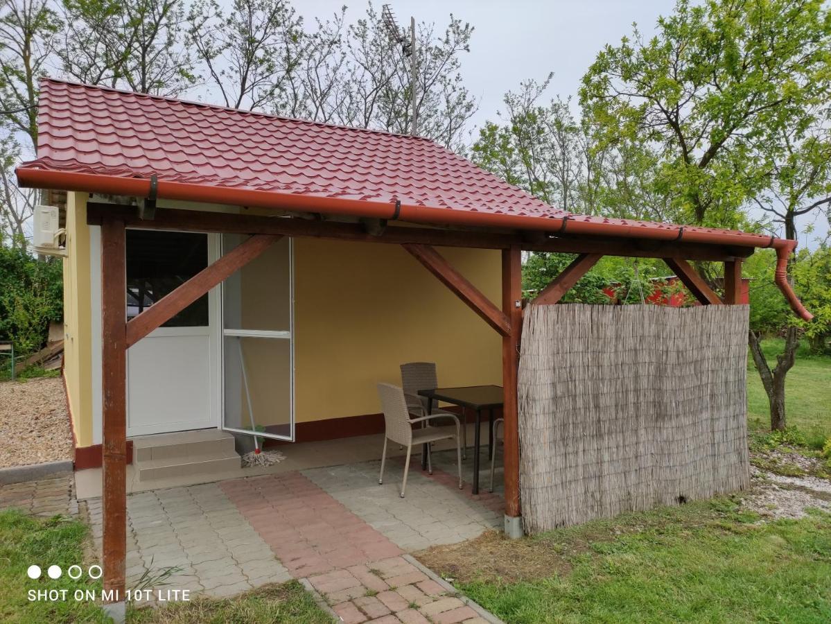 Rákóczi Vendégház Poroszló Exterior foto